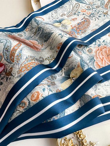 フラワープリントスカーフ