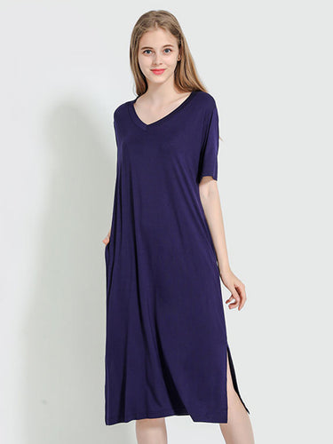 Couleurs de pyjamas à col en v à manches courtes et à manèges