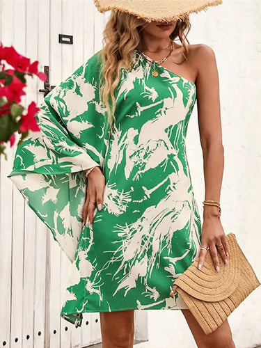 Mangas de bateo Batwing Mini Mini Vestidos de un solo hombro estampados con cintura alta