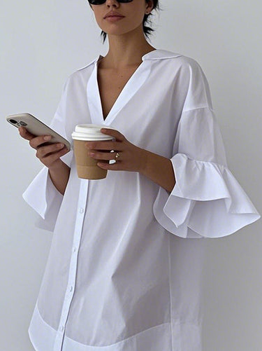 Manches évasées en A-line moule à plissée à plissée en V Couleur en V Fruismé mini-robes de chemise robe de chemise