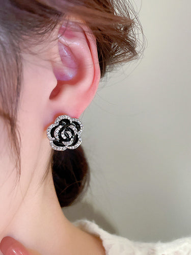 Accesorios de aretes de forma de flores
