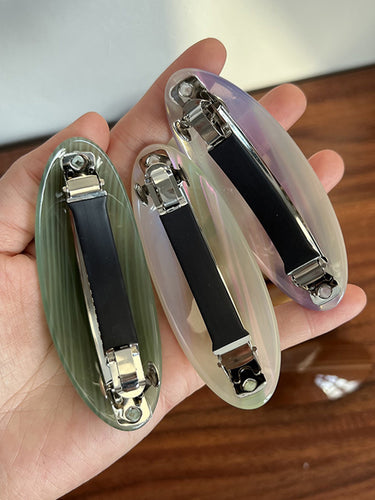 Accessoires de cheveux de barrette française géométrique