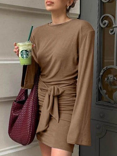 A-Line BodyCon Pleated Solid Color Tied WAISTジッパーラウンドネックミニドレス