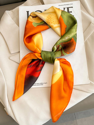 الأزهار المطبوعة الأزهار المطبوعة والقبعات