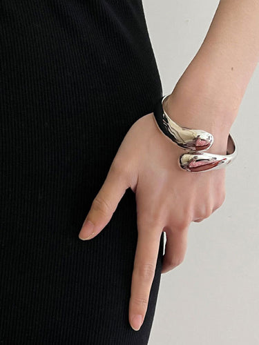 Acessórios geométricos de pulseira