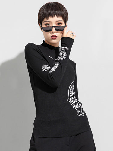 オリジナルのレタープリントTシャツのトップ