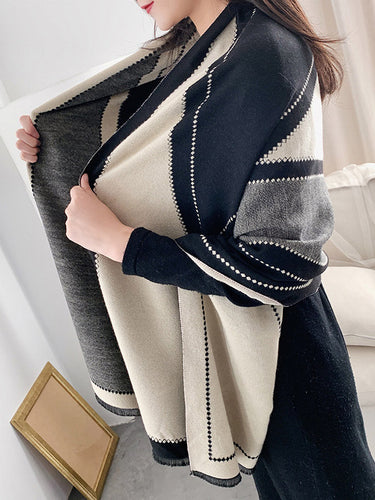 وشاح مطبوع ثقيل دافئ