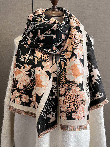 Fingido Keep Kary Knitt Flower Shawl Sconhe