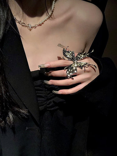 حلقة شكل الفراشة الأصلية البيان