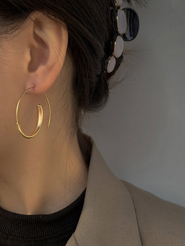 Pendientes mate geométricos normcore