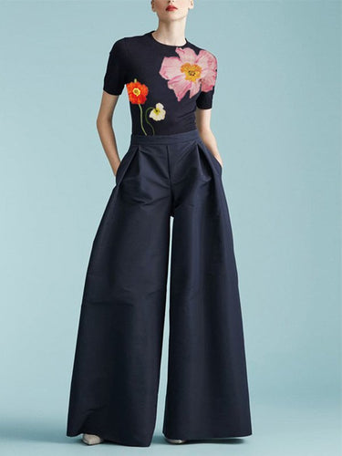 T-shirt rotonda a fiore magro