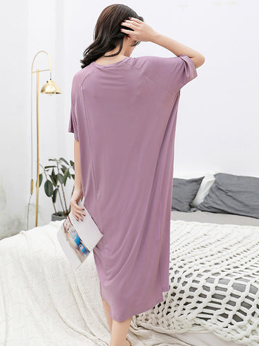 Robe pyjamas à col rond