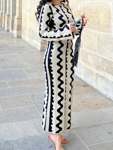 عالي الأكمام طويلة الأكمام جوفاء الطباعة الدائرية الدائرية الفساتين