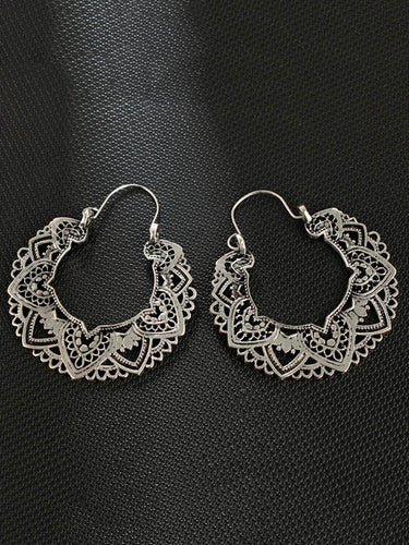 Vintage Alloy Hohlblumenohrringe