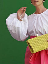 1633061