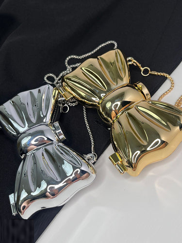 チェーン幾何学的な光沢のあるソリッドカラーバッグのアクセサリー