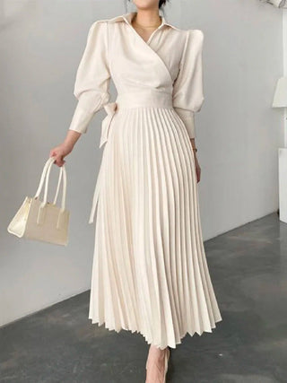 How to Dress for a Career Fair (Women)