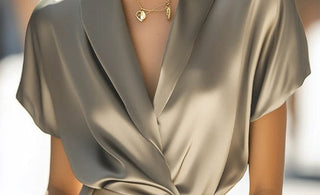 How to Dress with Broad Shoulders Womens