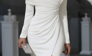 How to Dress for a Gala (Women)