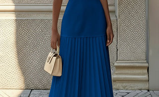 What Color Shoes to Wear with a Navy Dress