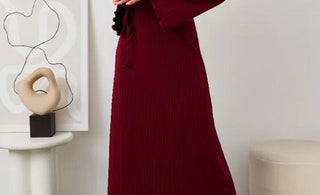 What Color Shoes Go With a Burgundy Dress