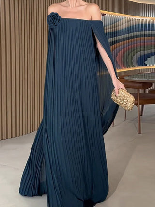 What Color Shoes to Wear with Teal Dress