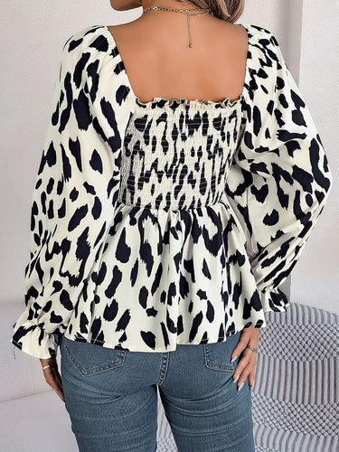 1756010 Long Sleeves Puff Sleeves Leopard Pleated Ruffled Square-Neck T-Shirts Tops