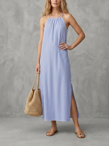 A-Line Loose Contrast Color Pleated Striped Halter-Neck Maxi Dresses
