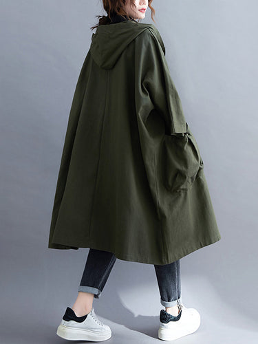 Cappotto lungo trincea con cappuccio