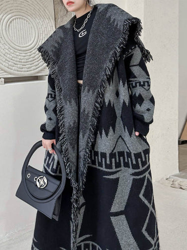 1720253 Long Sleeves Loose Contrast Color Geometric Split-Joint Tasseled Lapel Outerwear Overcoat