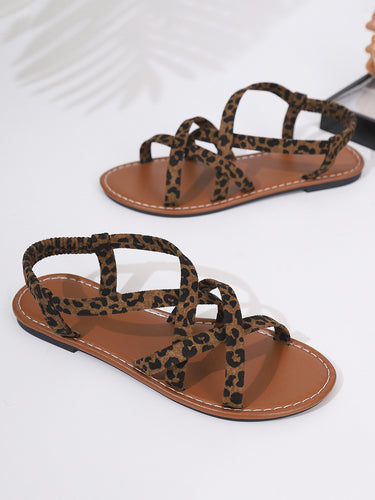 1775885 Sandalias con tiras y puntera abierta de leopardo