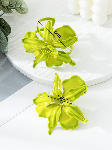 1732225 Flower Shape Bracelet Accessories + Rings Accessories