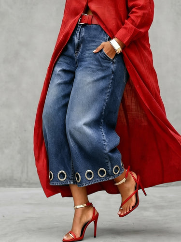 Lockere Jeanshose mit weitem Bein und Hohltaschen