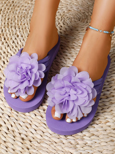 1767162 Flower Shape Open Toe Slippers