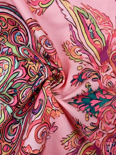 Vestidos midi holgados de manga larga con cuello alto y estampado de colores contrastantes 