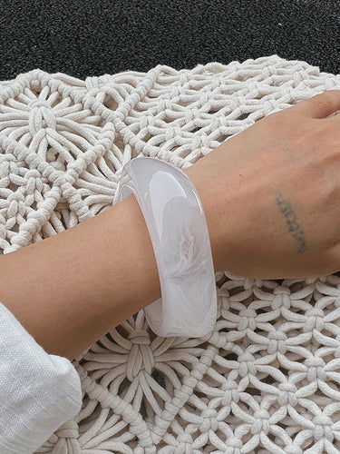 1716890 Irregularity Geometric Bracelet Accessories