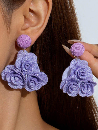 1786547 Flower Shape Drop Earrings