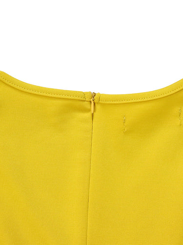 Recorte irregular PLUS TAMANHO CINELOD SOLID ROUNCE ROUNCE MIDI DRESS