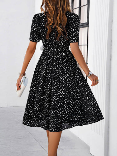 1746089 A-Line Elasticated Waist Contrast Color Polka Dot Split-Joint Tied Waist Round-Neck Midi Dresses