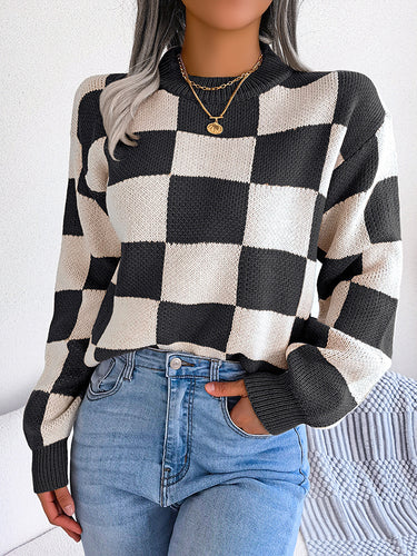 1713671 Long Sleeves Loose Contrast Color Plaid Round-Neck Sweater Tops