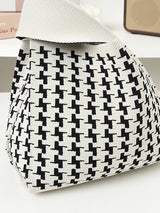1811101