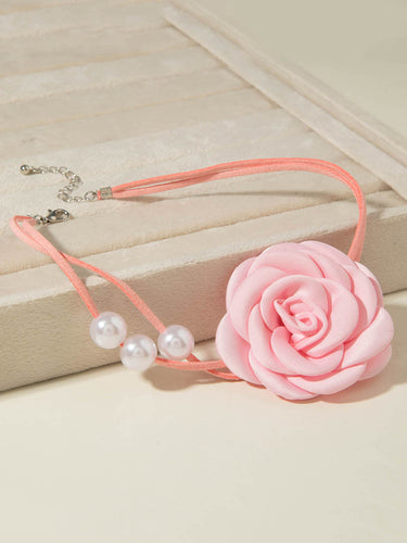 1784700 Three-Dimensional Flower Necklaces Accessories