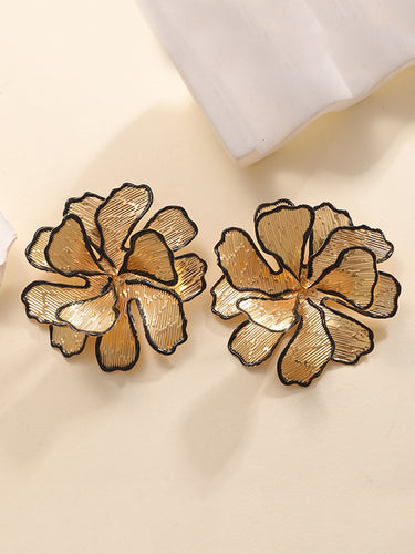 1726164 Flower Shape Earrings Accessories