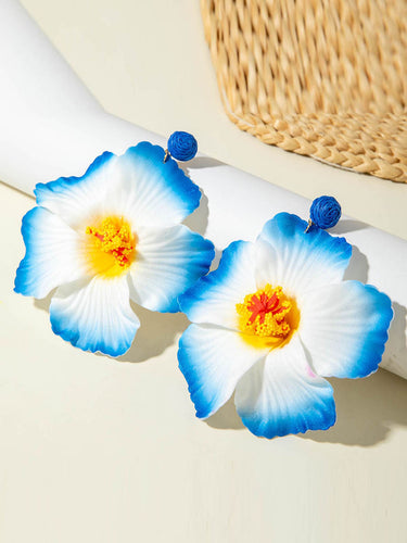 1784831 Flower Shape Drop Earrings