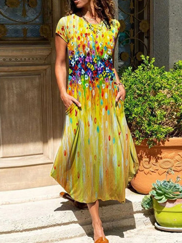 Vestidos midi de cuello redondo de estampado de flores sueltas