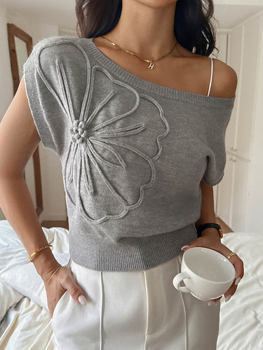 1744602 Short Sleeves Flower-Embellished Solid Color Split-Joint One-Shoulder Sweater Tops