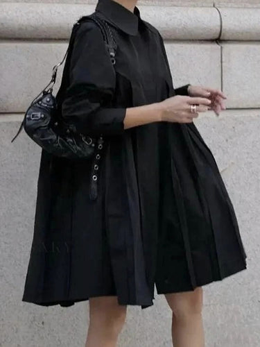 1702687