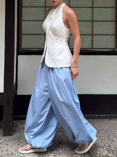 1751608 Pantaloni alla caviglia in tinta unita pieghettati con coulisse a vita alta elasticizzata