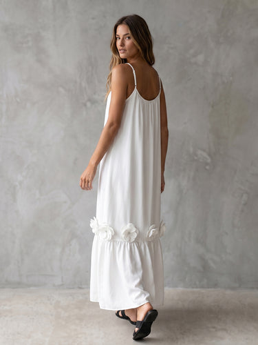1778804 A-Line Loose Pleated Solid Color Split-Joint Three-Dimensional Flower Spaghetti-Neck Midi Dresses
