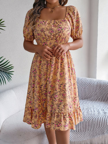 1783902 A-Line Short Sleeves Contrast Color Elasticity Flower Print Ruffle Trim Split-Joint Square-Neck Midi Dresses